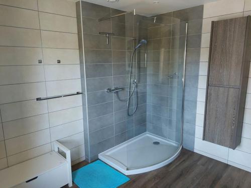 Duša, Le Reposoir Maison spacieuse avec feu au bois in Bertonje