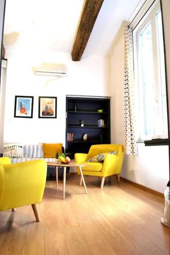 Apprt Top Center / 2 Chambres / 2 Salles de bain.