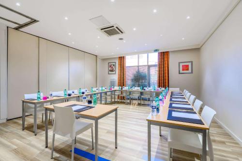 Comfort Hotel Paris Porte d'Ivry - image 3