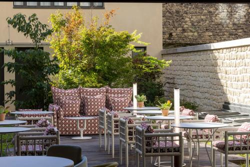 QUINZERIE - Bar et hôtel de Quartier