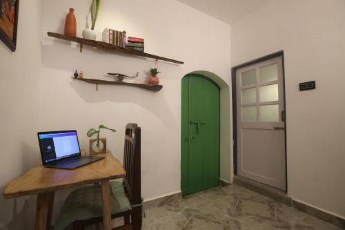 Craft Hostels, Anjuna (foto 10)