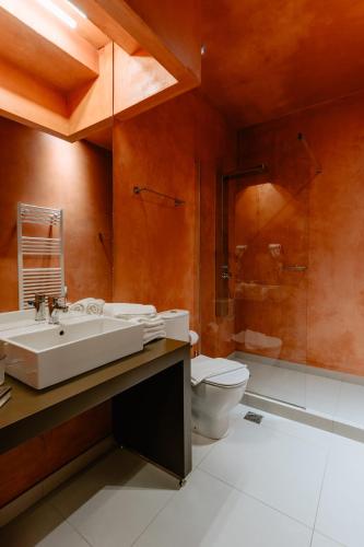 Palm Beach Hotel Apartments - image 9