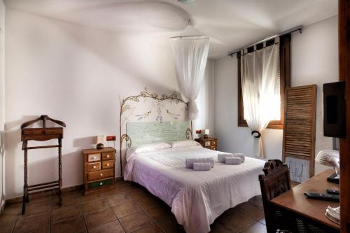 Vinarius - Exclusiva Posada Rural con cava romana del siglo III y manantial in Valverdon