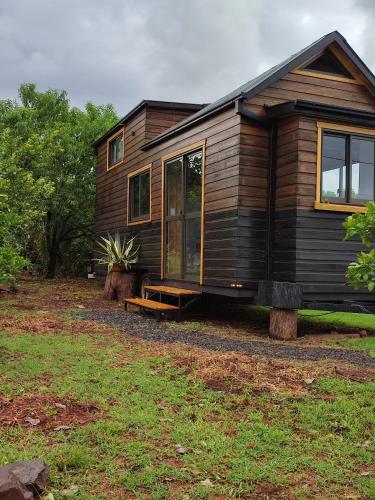 2 bedrooms, 3 beds