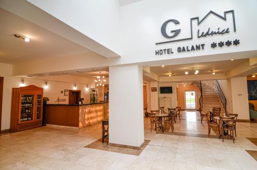 Hotel Galant Lednice - image 2