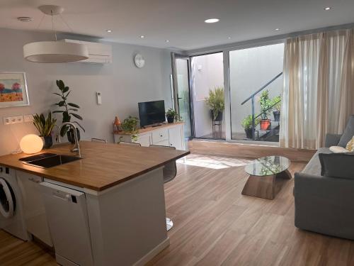 Modern Studio by the Airport-IFEMA, Madrid (foto 10)
