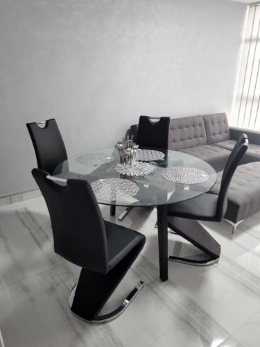 Facilities, Sea Views at 10 South in South Beach