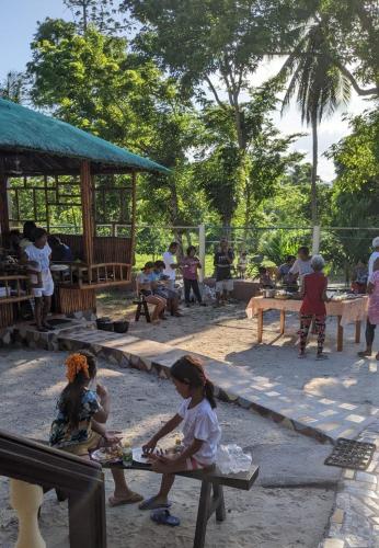 Maya Guest House - Sipaway Island