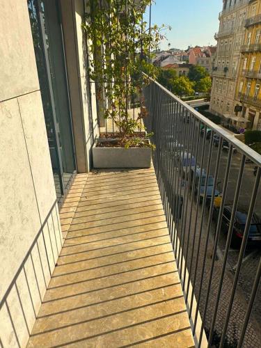 Cozy T0 Apartment in Marquês de Pombal - image 2