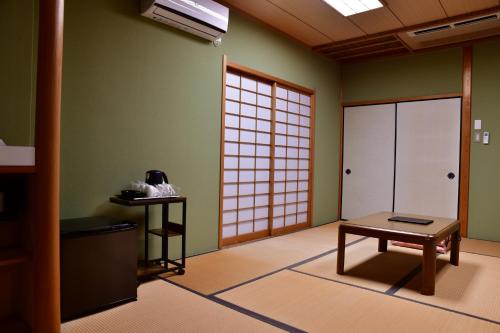 Standard Japanese Style Room