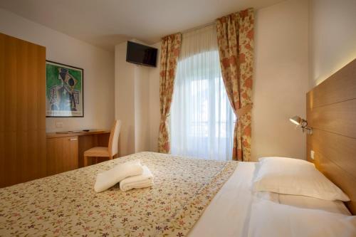 Hotel Romanda - image 11