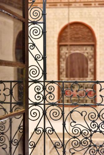 RIAD YOUSSEF - image 7