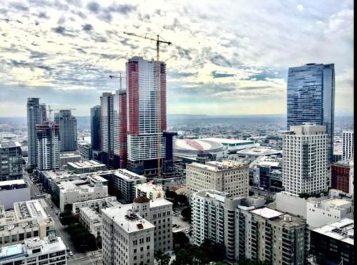 DTLA LUXURY SUITES
