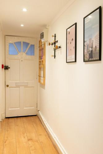 Picture of 60 Steps To The Sea With Private Courtyard