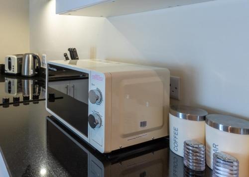 Lakes Spa Apartments - image 12