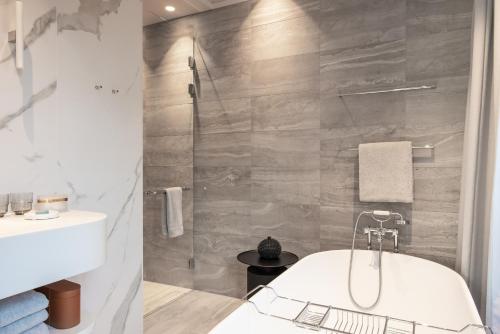 Pillows Grand Boutique Hotel Maurits at the Park - Small Luxury Hotels - image 12