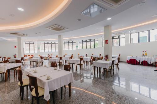 Aparthotel El Galeón - image 2