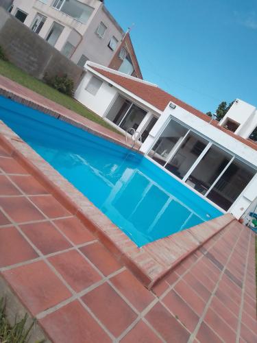 Chalet casa de categoría