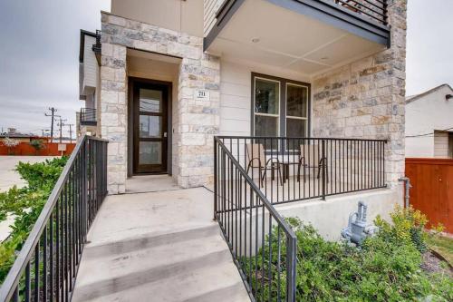 A szálláshely kívülről, Fam Friendly 5 Bed Home Blocks To Pearl/Riverwalk! near Witte Múzeum