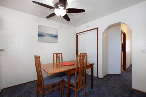 Convenient 2BR Walk To Bart 10 Min To Berkeley