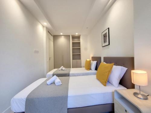 Apartment with Terrace image 10