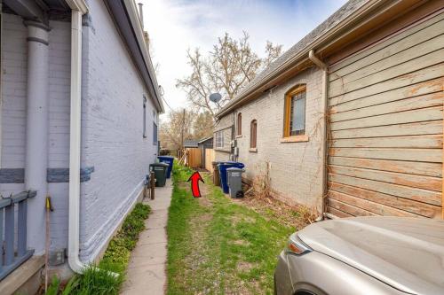 Adorable & Pet Friendly-Close to U and Downtown!