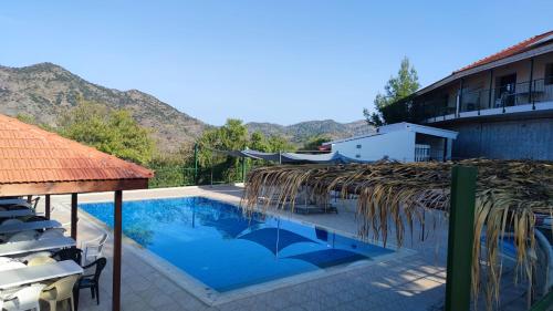 外部景觀, Limeria in 阿格羅斯