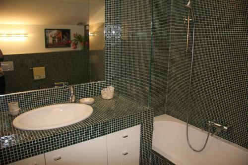 B&B al 19 - image 10