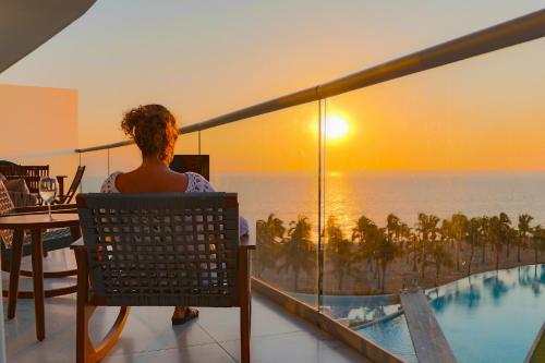 Marítima Playa Beach front Condo with great views in Nuevo Vallarta , Mexico