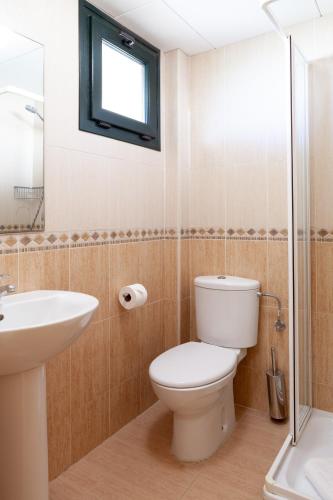 Apartamentos Playamarina - image 6