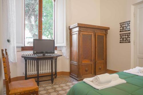 Double Room image 2