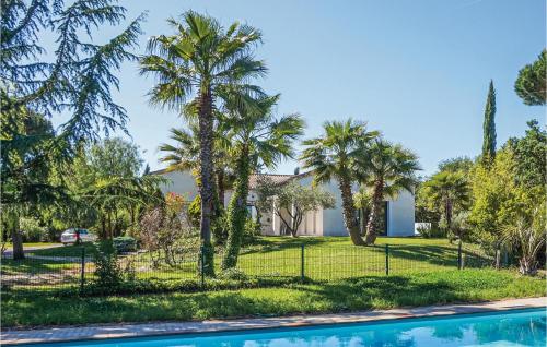 Stunning home in Beziers with 5 Bedrooms, WiFi and Outdoor swimming pool - Béziers