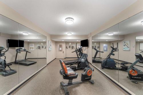 Best Western Plus Russellville Hotel & Suites - image 3
