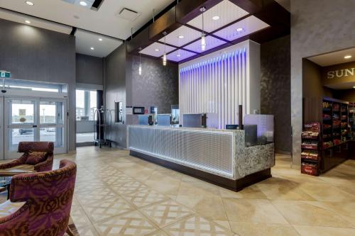 Lobby, Best Western Plus St. John's Airport Hotel and Suites in St. John's (NL)