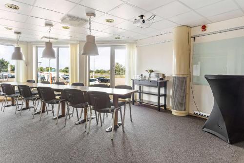Sure Hotel by Best Western Dahls - image 9