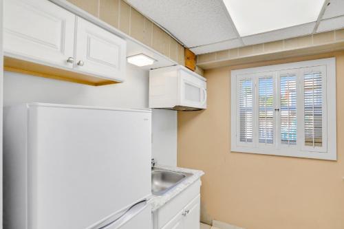 Vilano Beach Oasis Bungalow in St. Augustine, USA