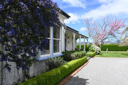 A szálláshely kívülről, St Leonards Vineyard Cottages in Blenheim