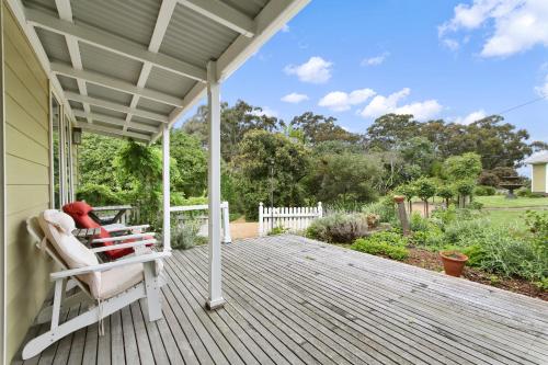 Clovelly Cottage