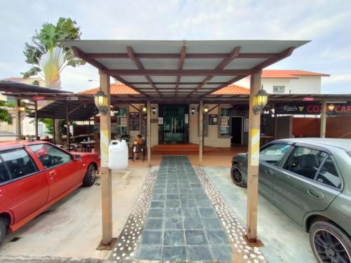 Cozzy Motel Malacca - 출입구