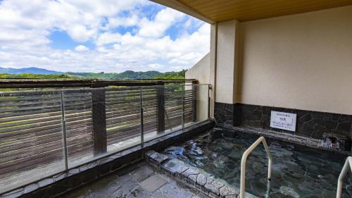 Szabadtéri fürdő, Kyukamura Taishakukyo in Shobara