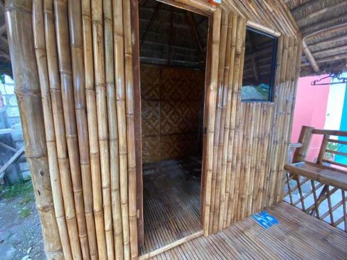 Scott's Seaview Resort in Danao City