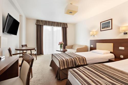 Hotel Olympic - image 10