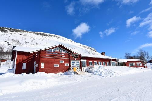 Kilpisjärven Retkeilykeskus Rooms - Accommodation - Kilpisjärvi