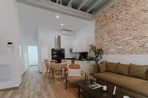 One&Lux Puñonrostro Bright Minimalist Central Home 3