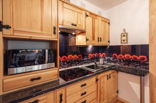 Two-Bedroom Apartment with Sauna without Hot Tub image 4