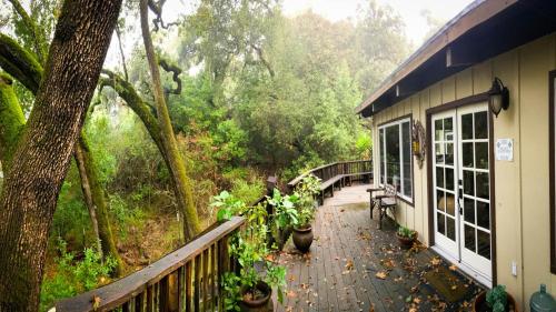 The Oak Haven - a relaxing sanctuary w/spa! in Kenwood (CA)
