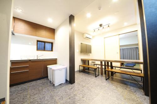NY Cottage B, Tokyo