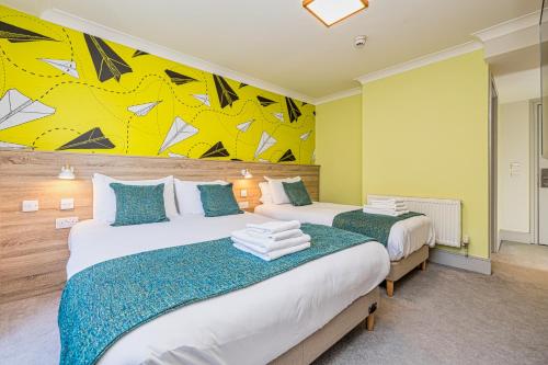 Forty Four Main Street Hotel in Dublin Airport
