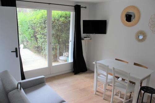 Les Frimousses Les Frimousses