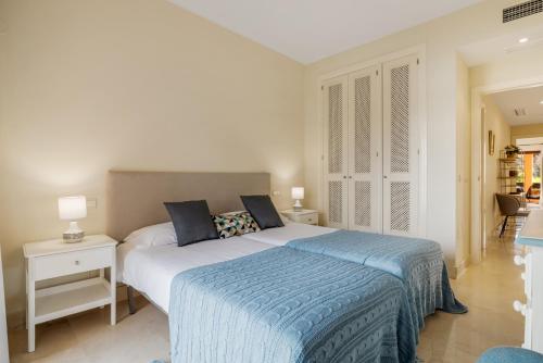 Apartamento de 2 dormitorios en Bahía de Alcántara - main image